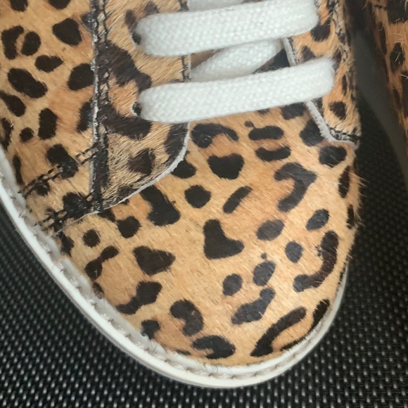 Animal Print Flats/ Loafers with synthetic fur - Picture 9 of 13